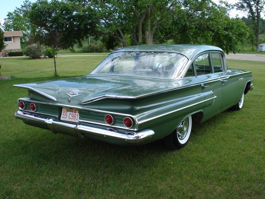 1960 Bel Air 4 door Sedan green 39kmiles 08